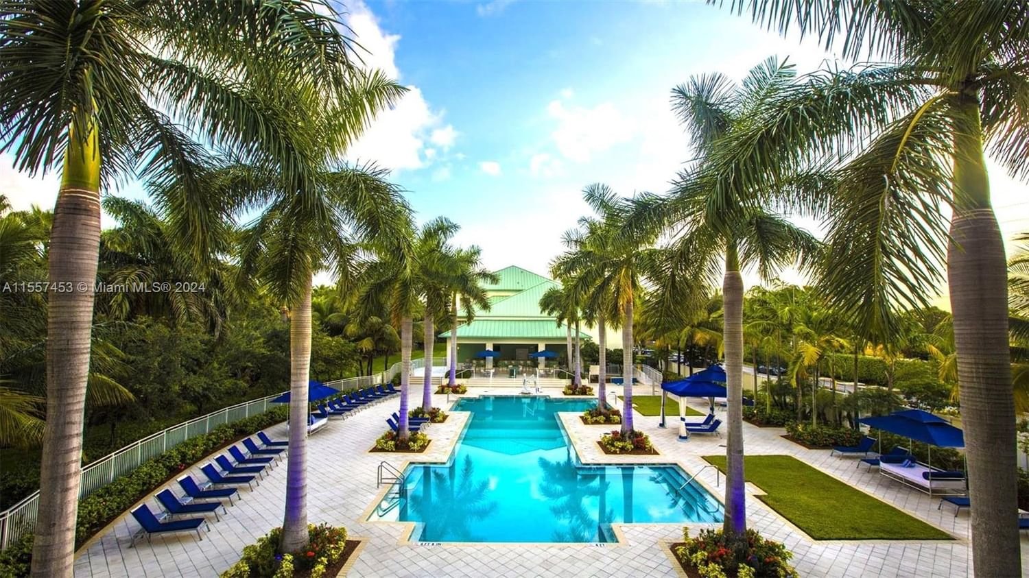 Real estate property located at 5300 87th Ave #1302, Miami-Dade County, THE BLUE A RESORT HOTEL C, Doral, FL