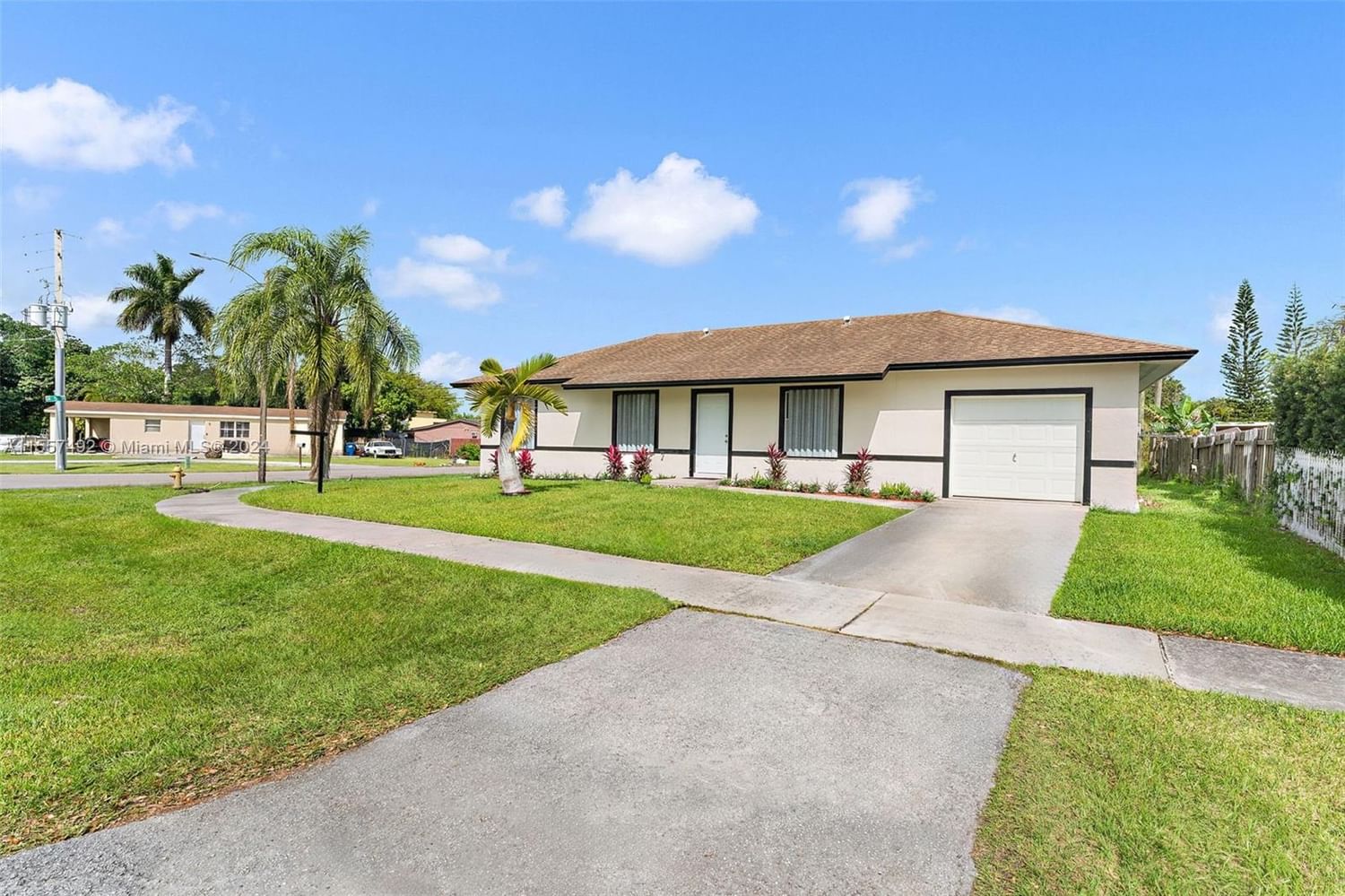 Real estate property located at 505 8th Ave, Miami-Dade County, FRIEDLAND MANOR, Florida City, FL