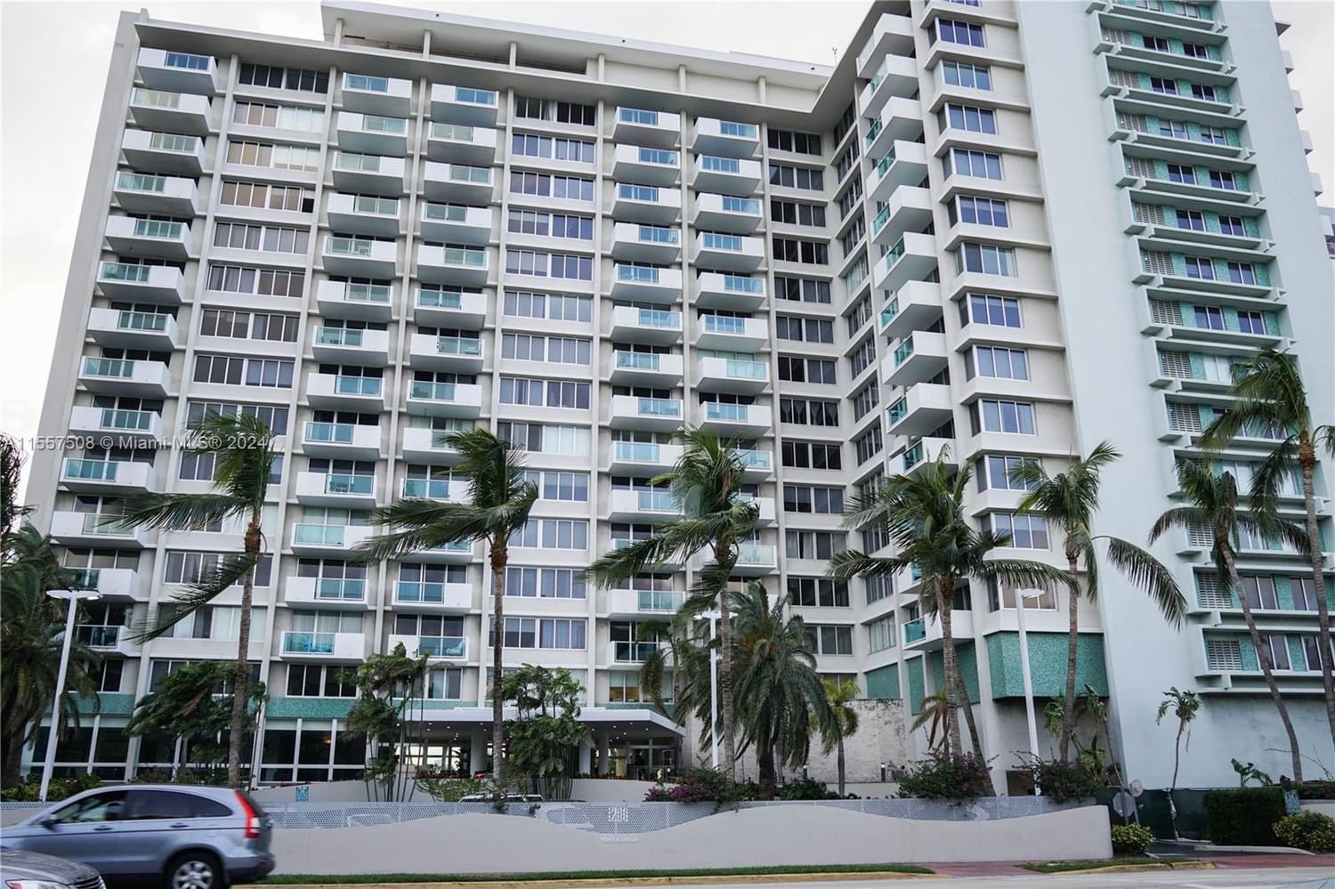 Real estate property located at 1200 West Ave #929, Miami-Dade County, MIRADOR 1200 CONDO, Miami Beach, FL