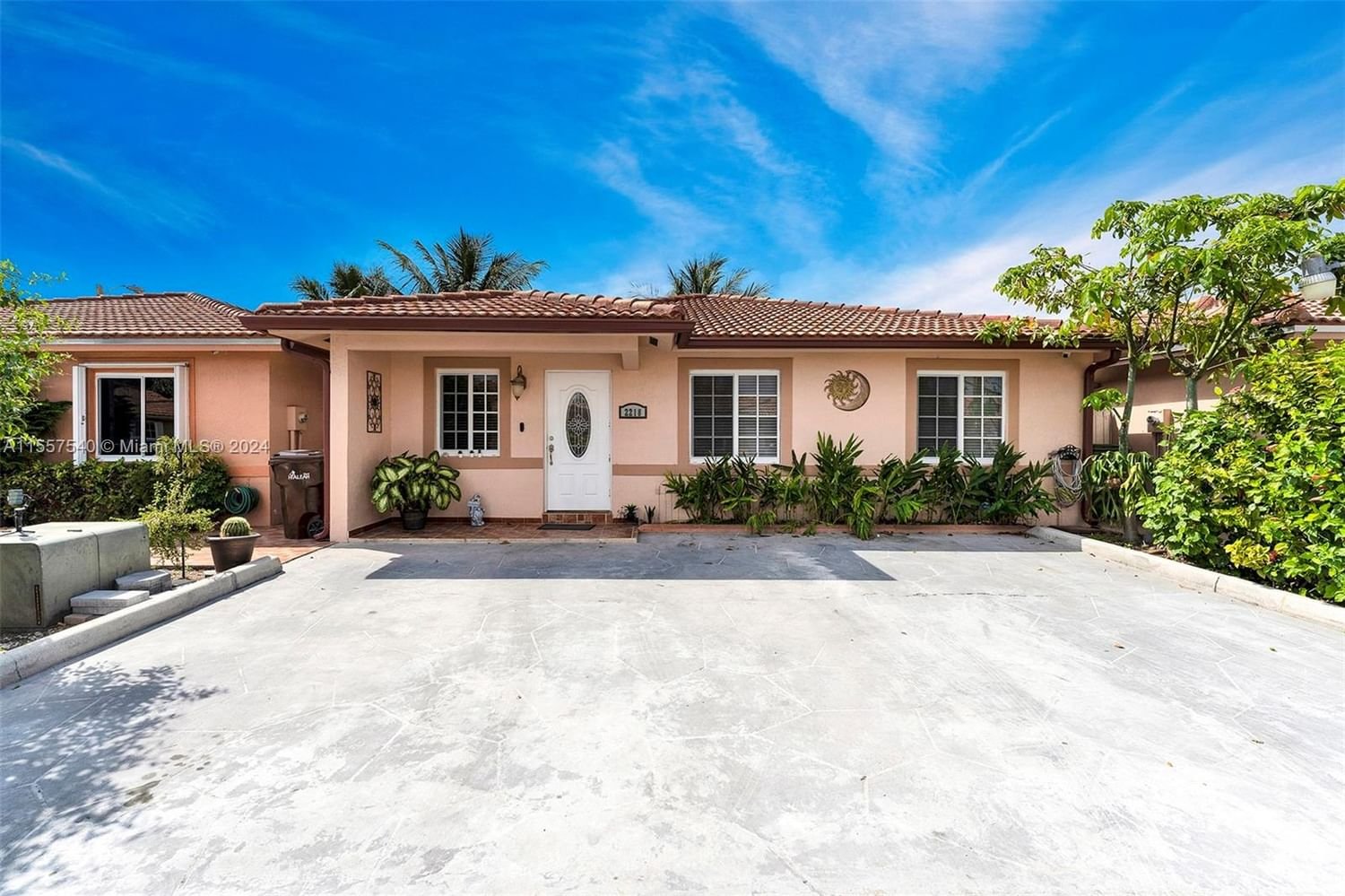 Real estate property located at 2218 74th Pl #12C, Miami-Dade County, GALERIA II CONDO, Hialeah, FL