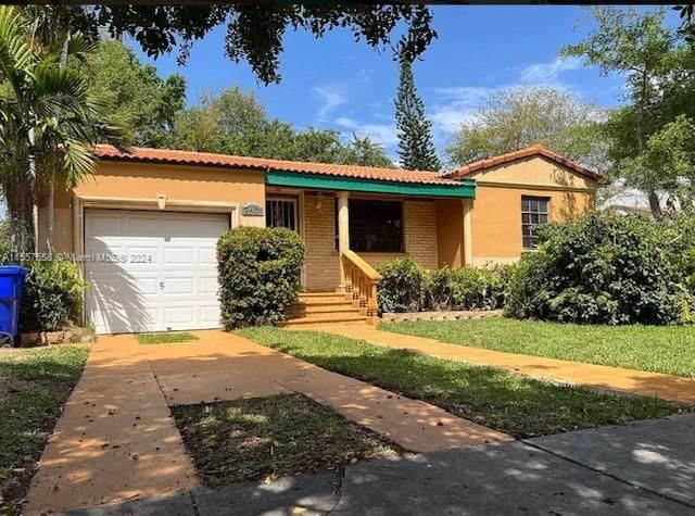 Real estate property located at 2601 26th Ln, Miami-Dade County, SILVER BLUFF EST SEC C, Miami, FL