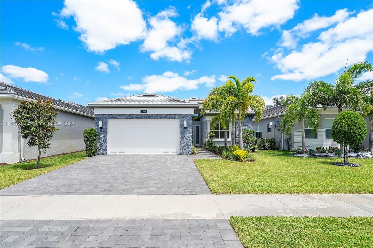 Real estate property located at 12884 Parrot Pond Rd, Palm Beach County, Shoreline, Boynton Beach, FL