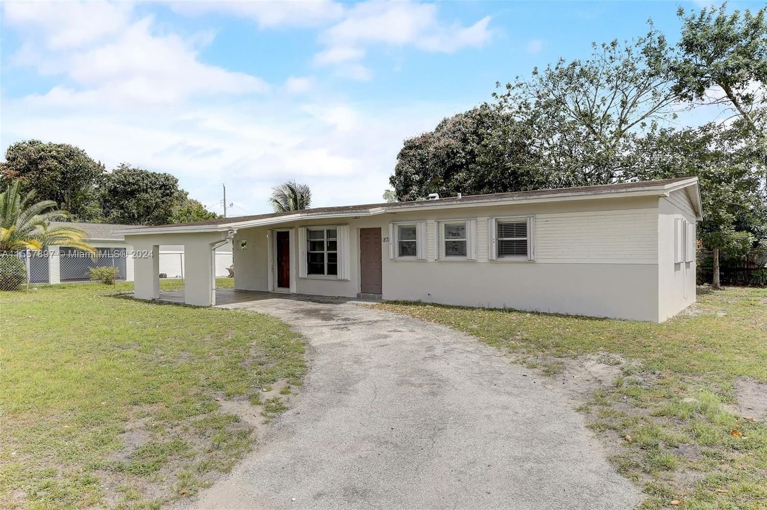 Real estate property located at 18711 32nd Ct, Miami-Dade County, CAROL CITY 4TH ADDN, Miami Gardens, FL