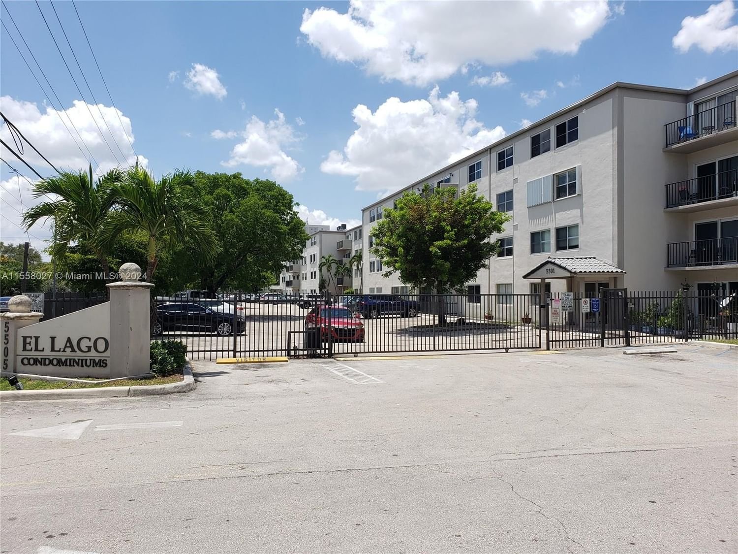 Real estate property located at 5505 7th St W103, Miami-Dade County, EL LAGO CONDO, Miami, FL