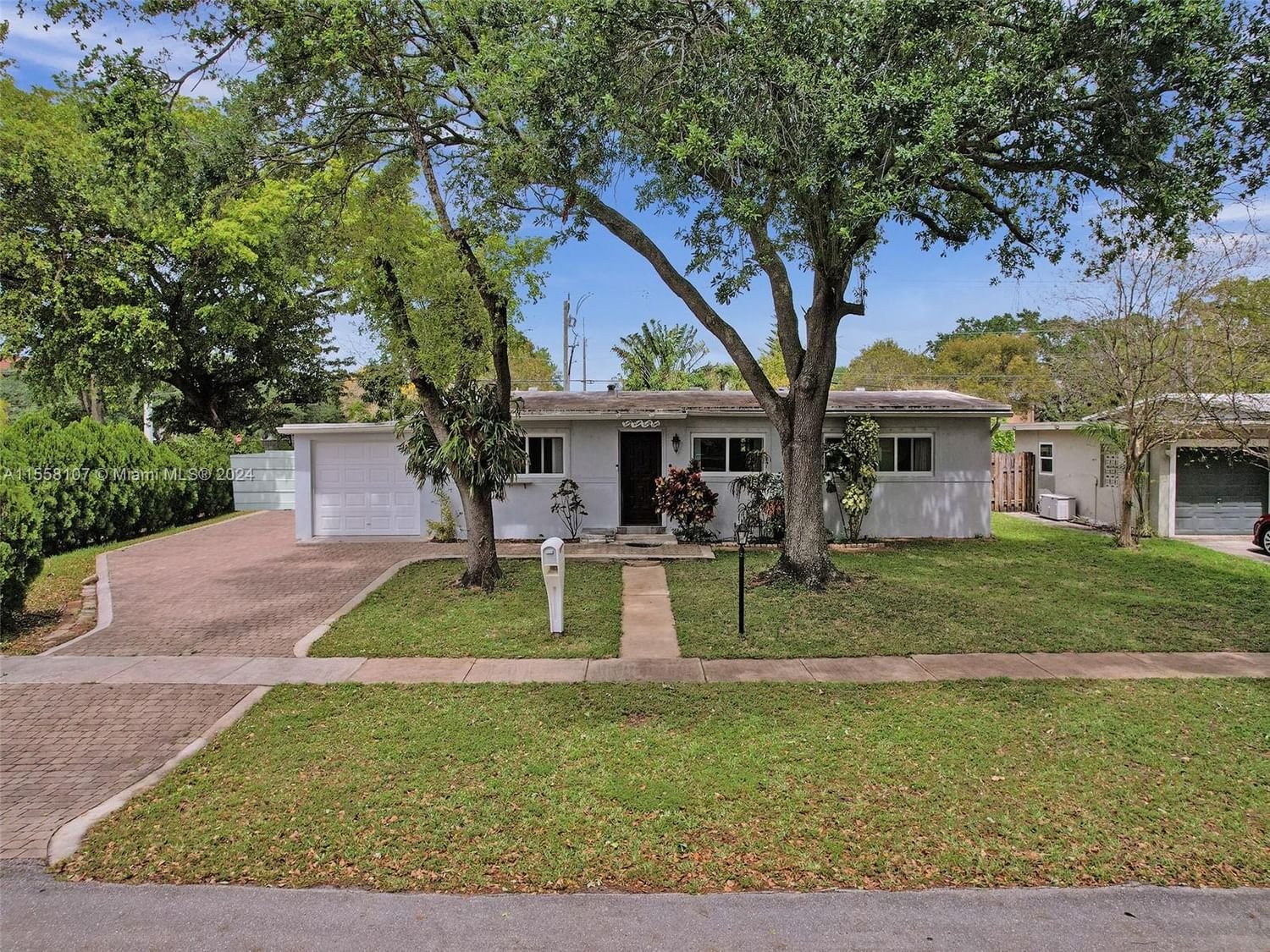 Real estate property located at 6941 15th St, Broward County, PLANTATION SUNRISE HEIGHT, Plantation, FL