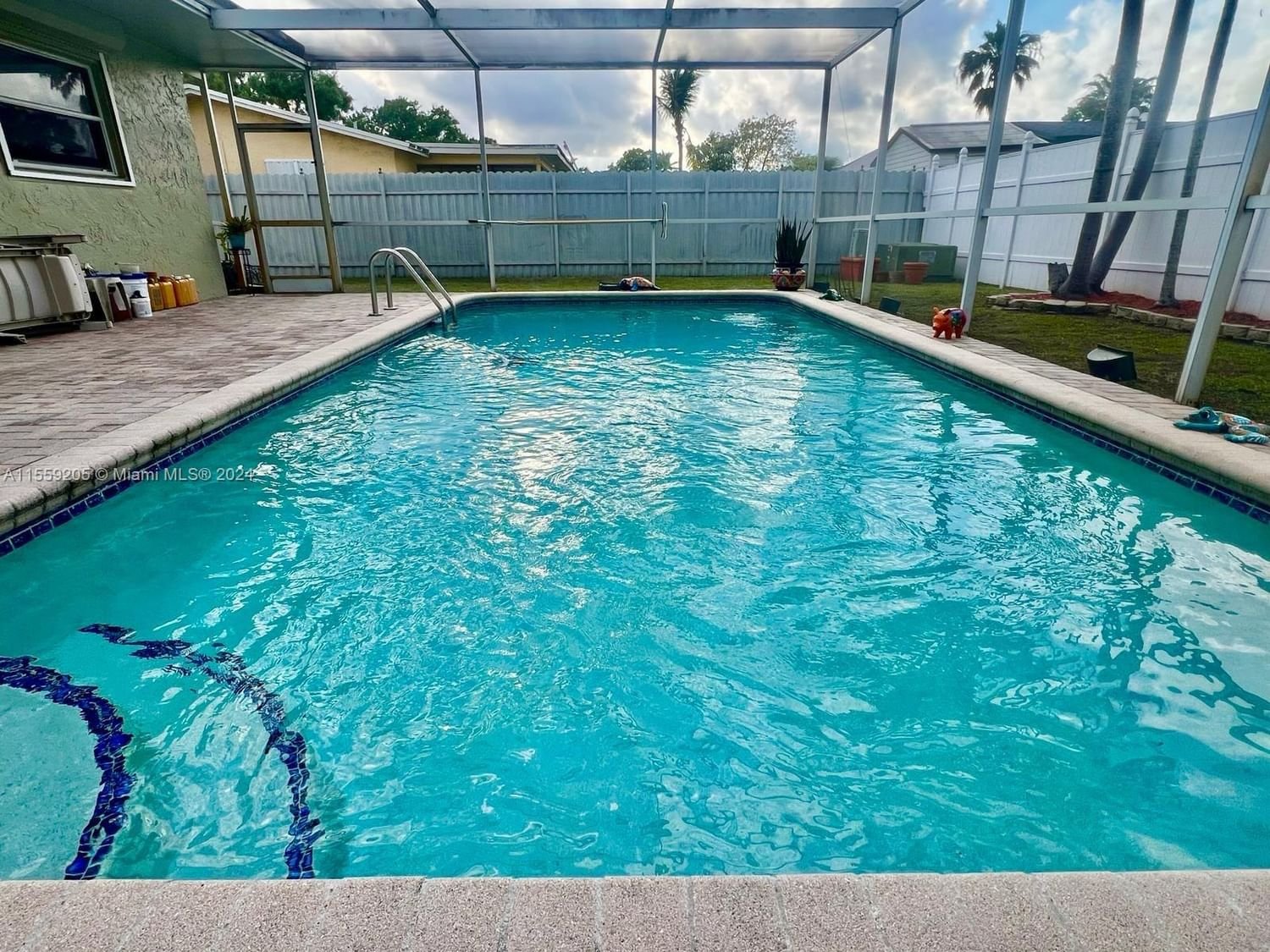 Real estate property located at 8701 7th Ct, Broward County, WESTVIEW SEC ONE PART TWO, Pembroke Pines, FL