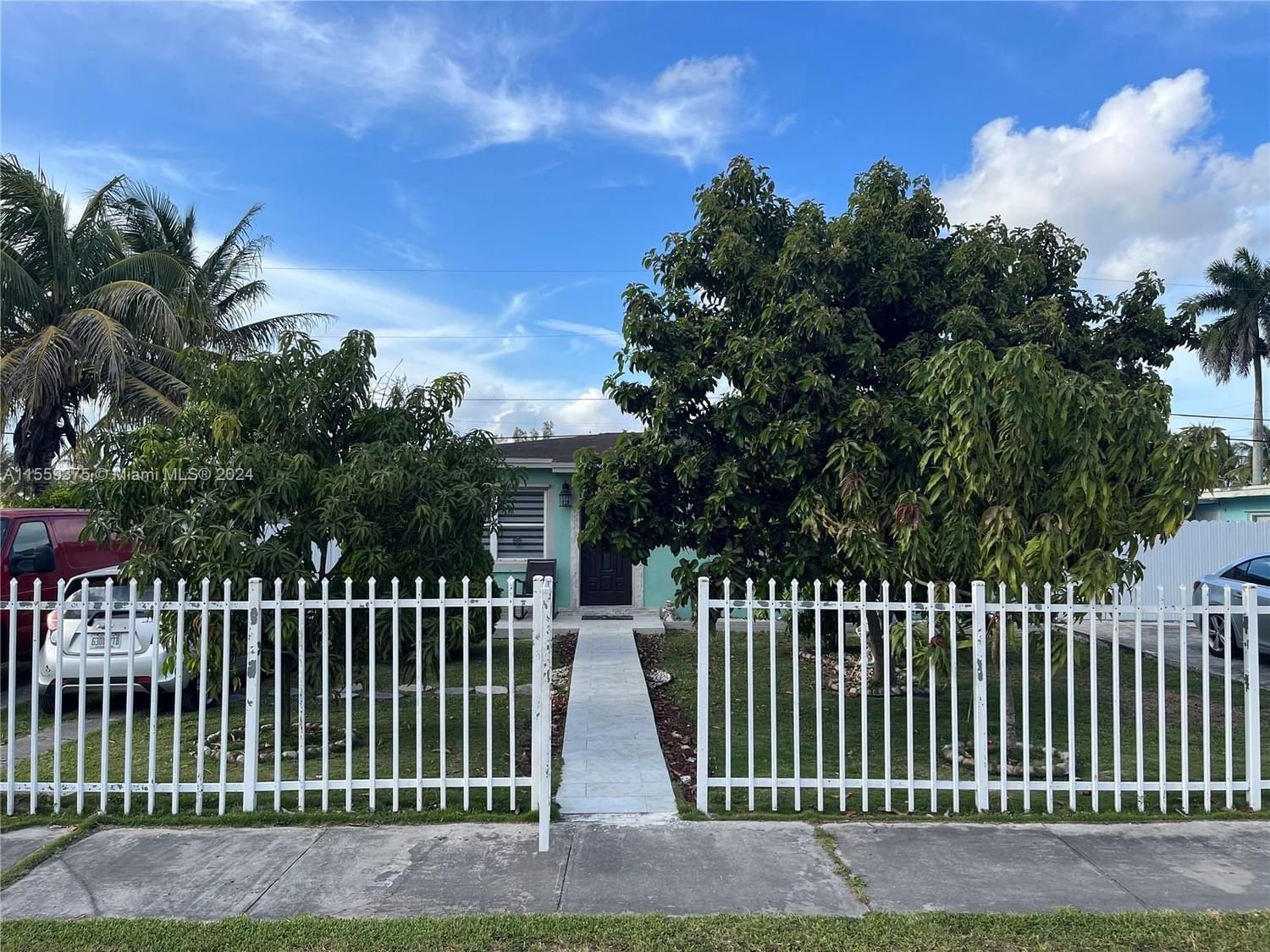 Real estate property located at 18735 316th Ter, Miami-Dade County, REPLAT OF PORTION OF FLOR, Homestead, FL