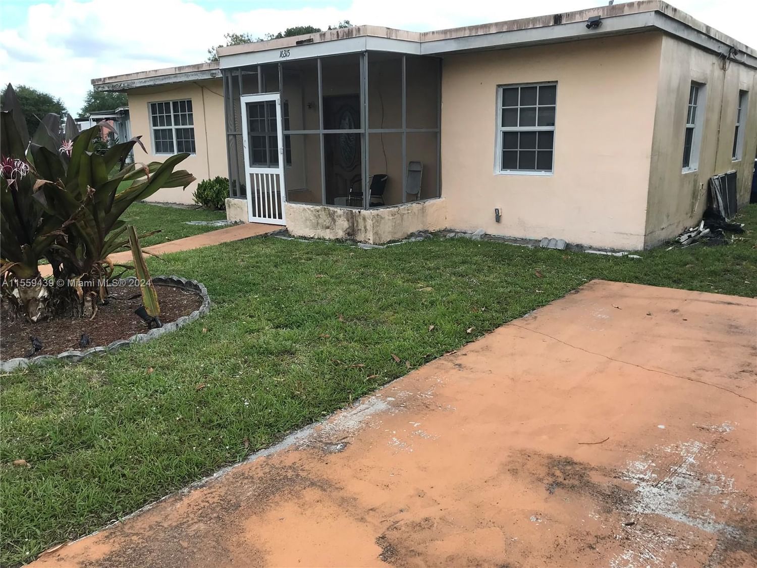 Real estate property located at 16315 23rd Ct, Miami-Dade County, BUNCHE PARK, Miami Gardens, FL