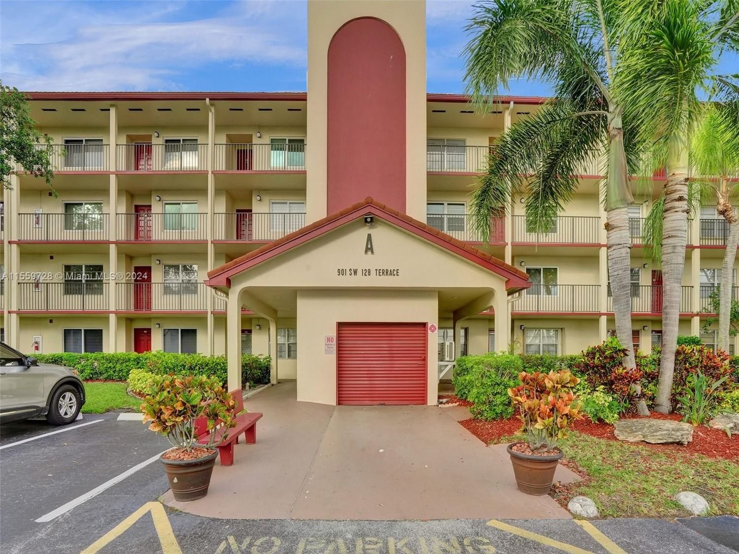 Real estate property located at 901 128th Ter #307A, Broward County, CAMBRIDGE AT CENTURY, Pembroke Pines, FL