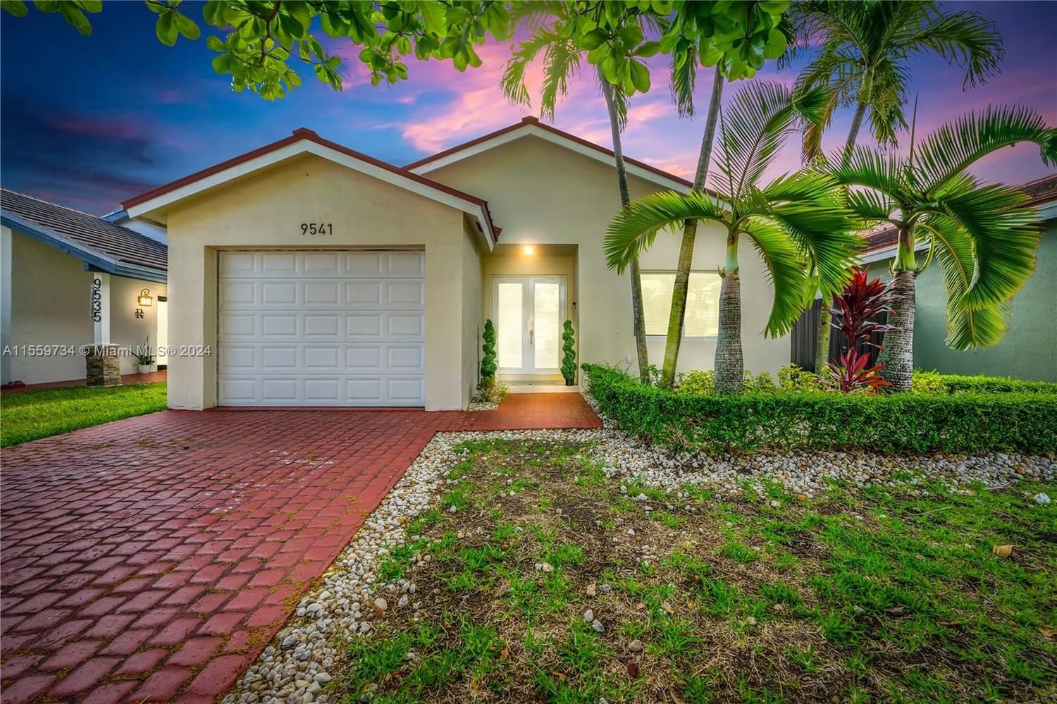 Real estate property located at 9541 148th Pl, Miami-Dade County, HAMMOCKS SEC 2, Miami, FL