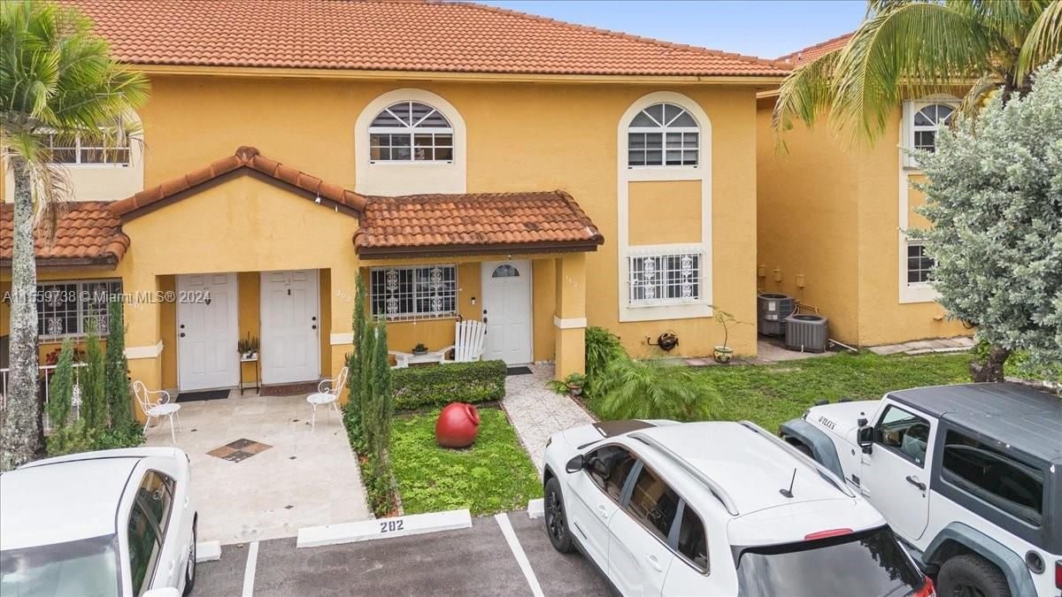 Real estate property located at 7786 34th Ln #21-102, Miami-Dade County, EL PRADO XV CONDO, Hialeah, FL