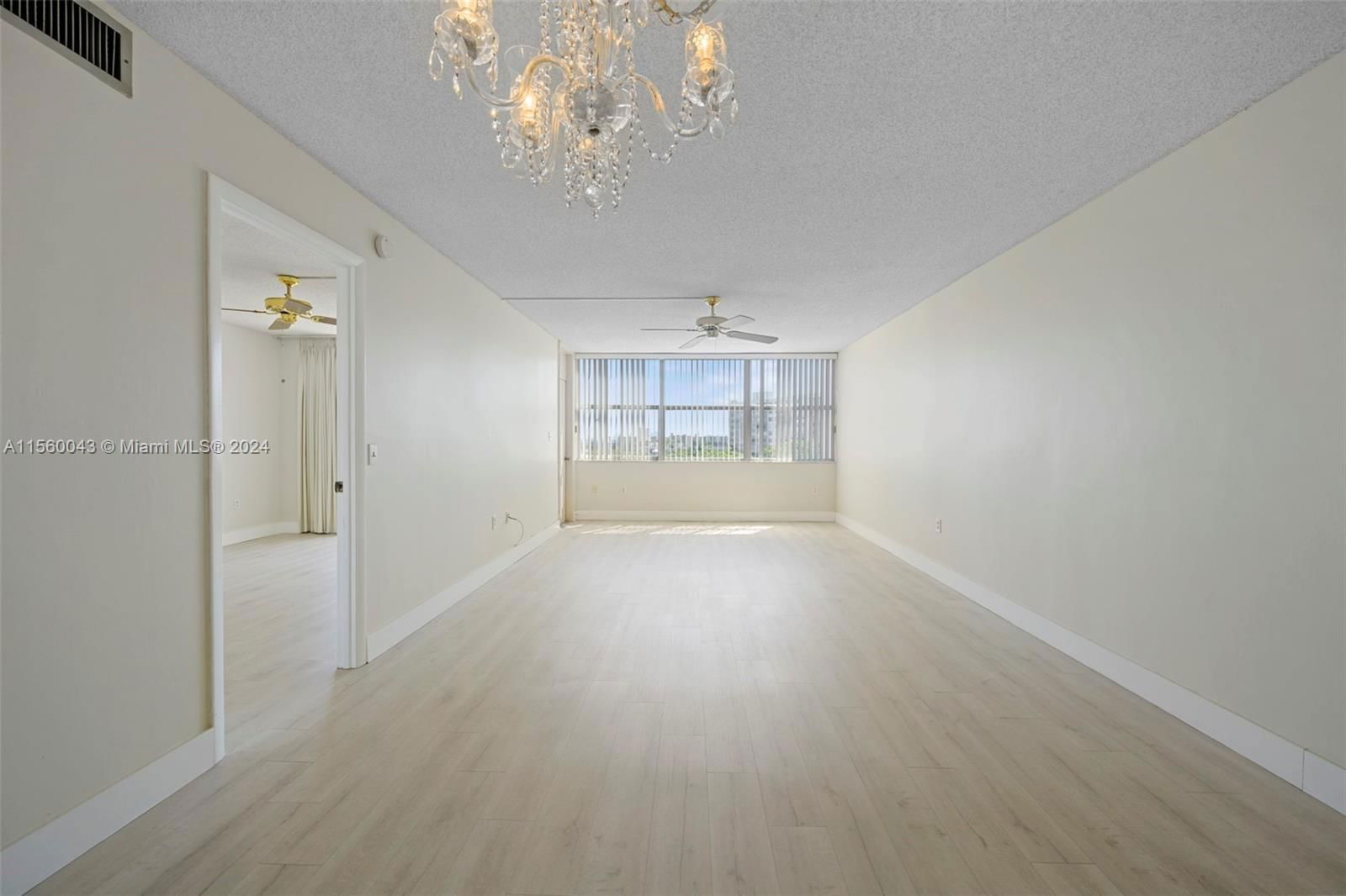 Real estate property located at 1300 Miami Gardens Dr #510E, Miami-Dade County, WILSHIRE CONDO, Miami, FL