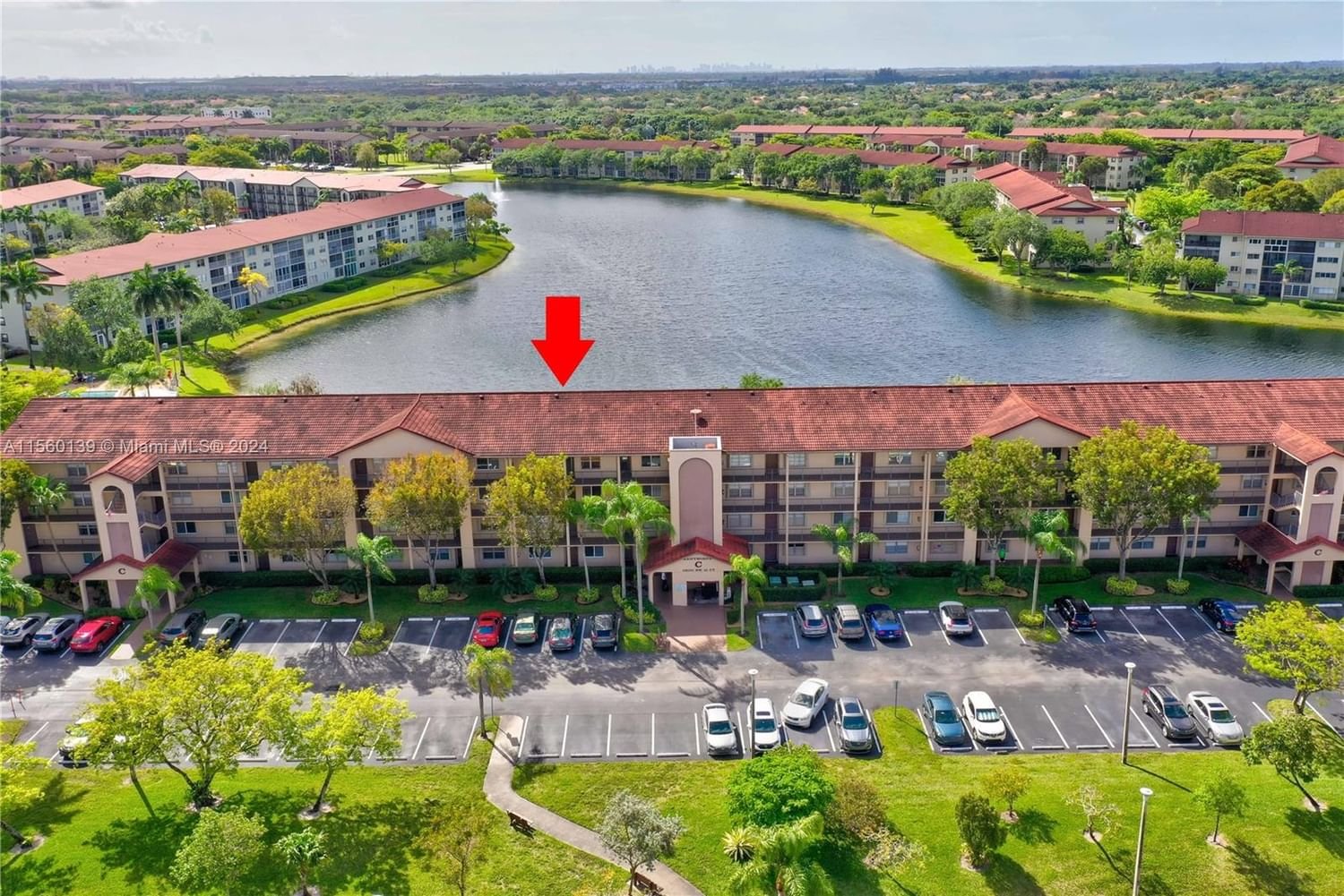 Real estate property located at 13100 11th Ct #405C, Broward County, HAWTHORNE AT CENTURY VILL, Pembroke Pines, FL