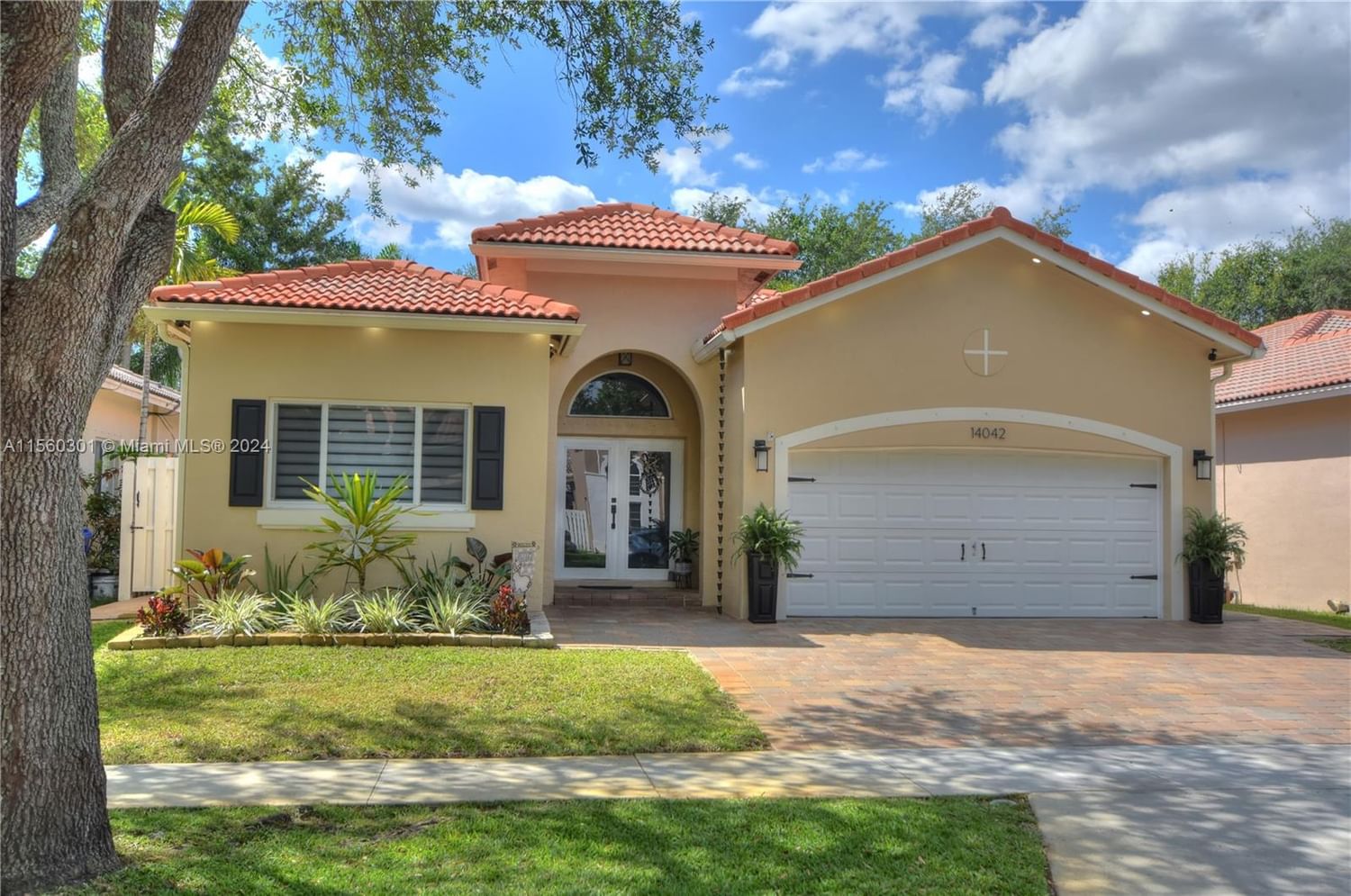 Real estate property located at 14042 32nd St, Broward County, POD 13 AT MONARCH LAKES, Miramar, FL