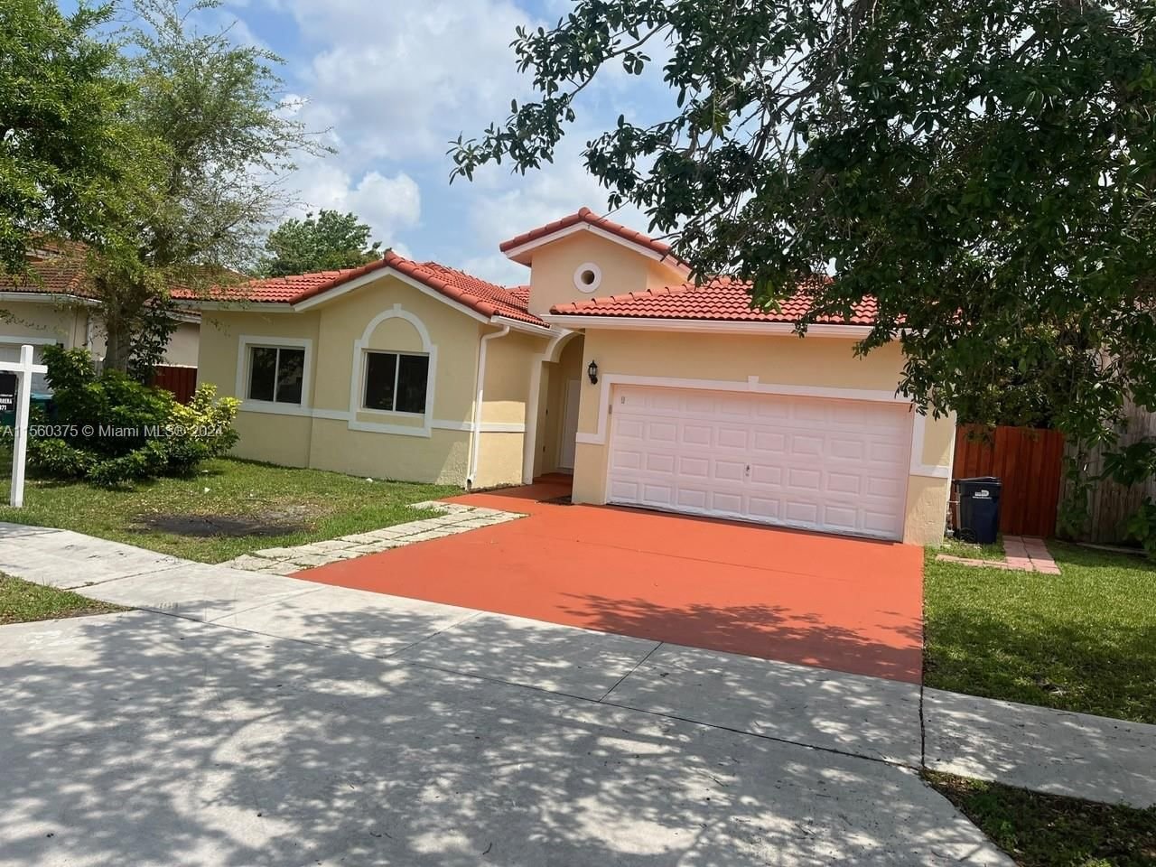 Real estate property located at 6101 159th Ct, Miami-Dade County, BALANI SUB, Miami, FL