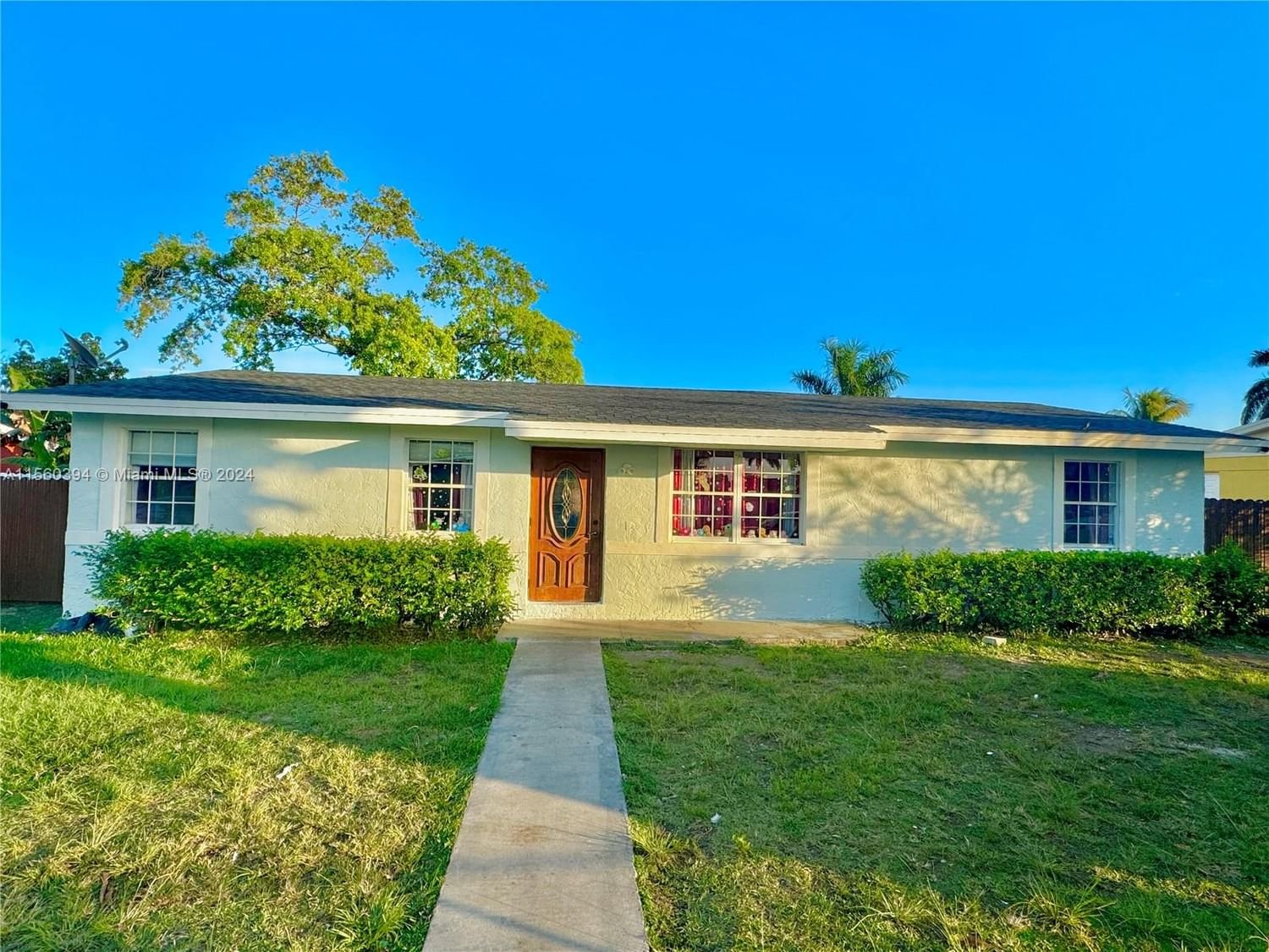 Real estate property located at 1690 4th St, Miami-Dade County, AVOCADO VILLAS, Homestead, FL