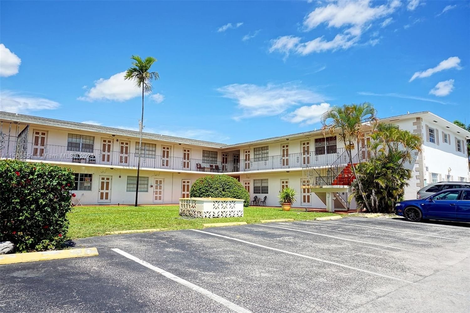 Real estate property located at 1825 Cleveland St #3, Broward County, DELL MANOR CONDOMINIUM, Hollywood, FL