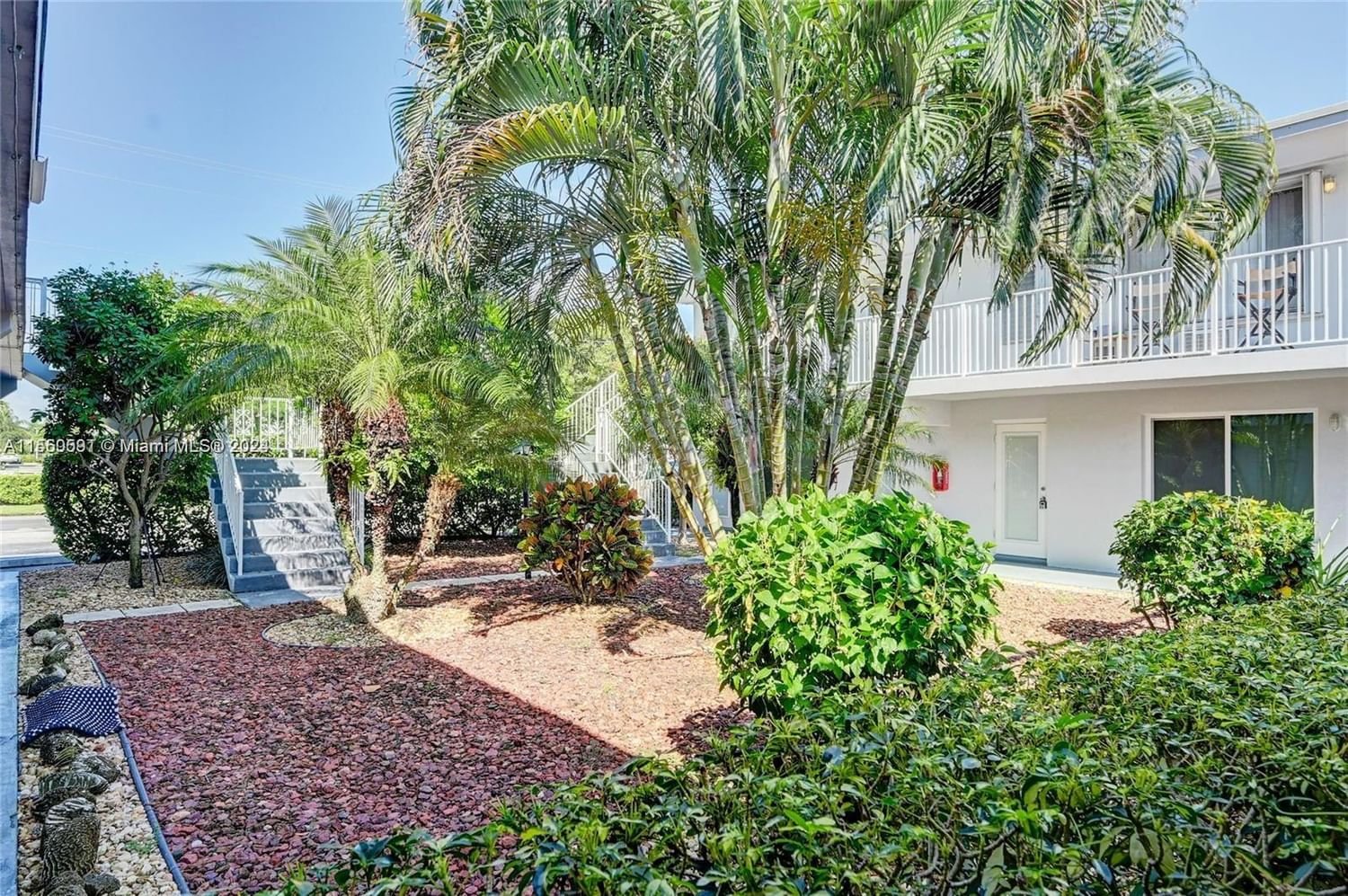 Real estate property located at 2344 12th #1, Broward County, TROPICAIR APTS CO-OP, Pompano Beach, FL