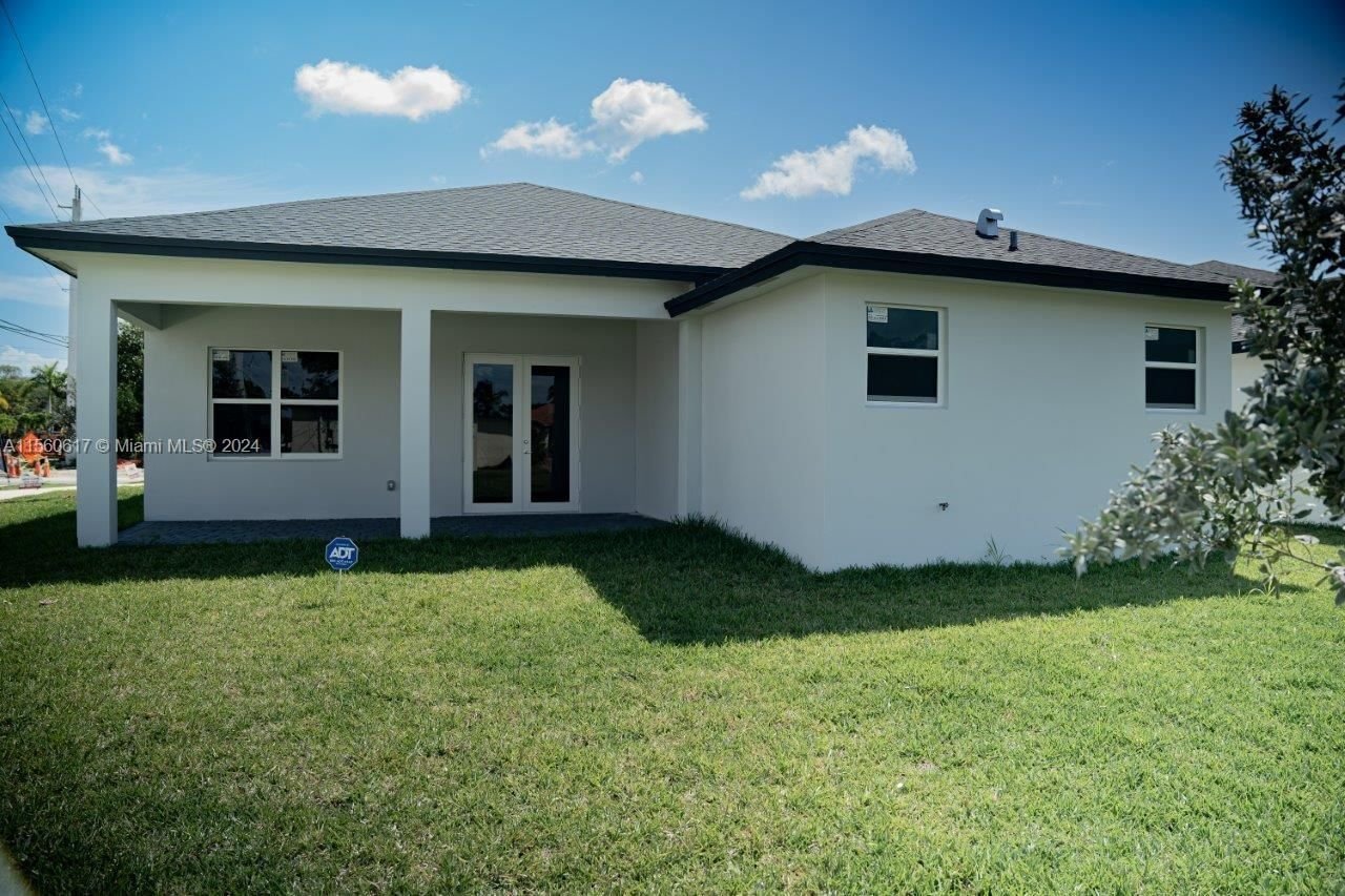 Real estate property located at 22595 125 AVE, Miami-Dade County, CHLOES ESTATES, Miami, FL