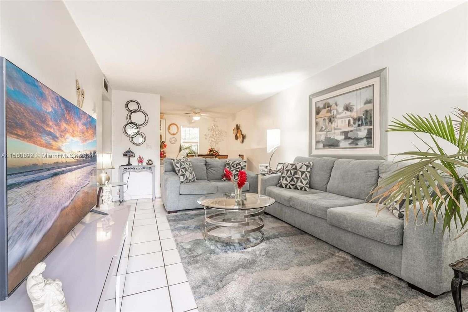 Real estate property located at 905 28th St #102, Broward County, ANNIES CASTLE CONDO, Wilton Manors, FL