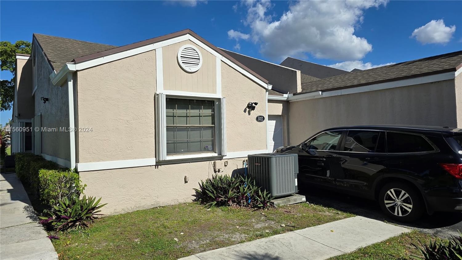 Real estate property located at 5021 11th Way #5021, Broward County, THE LAKES, Deerfield Beach, FL