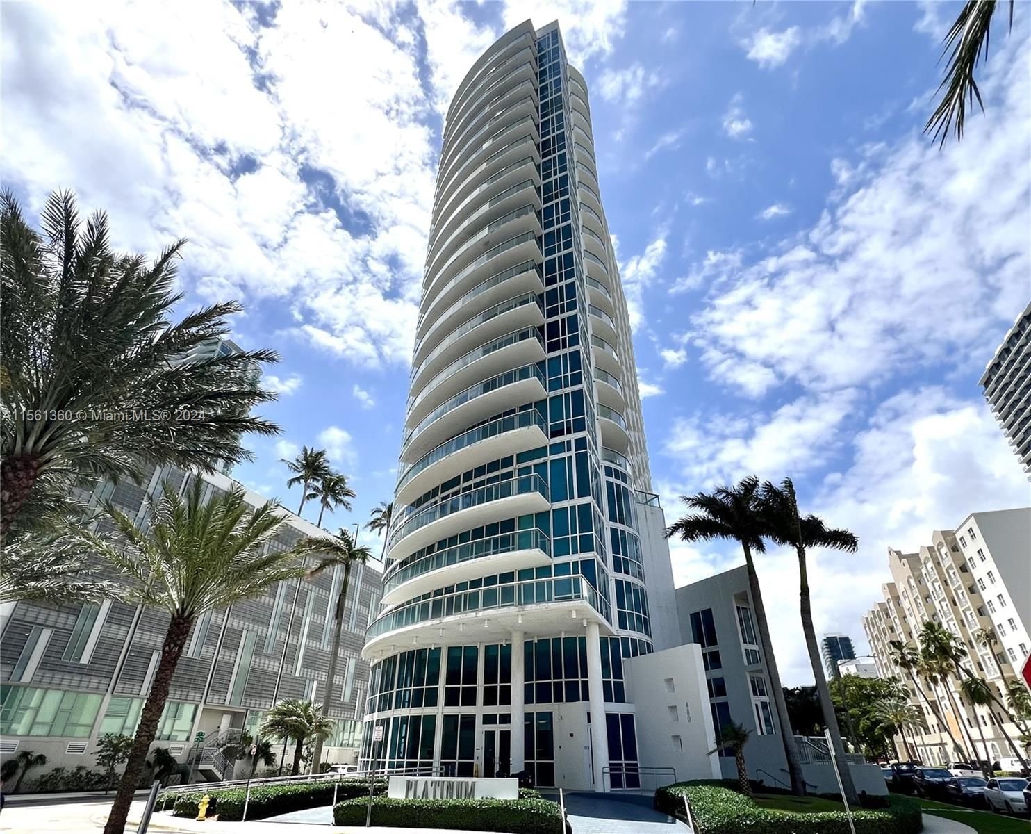 Real estate property located at 480 30th St #802, Miami-Dade County, PLATINUM CONDO, Miami, FL