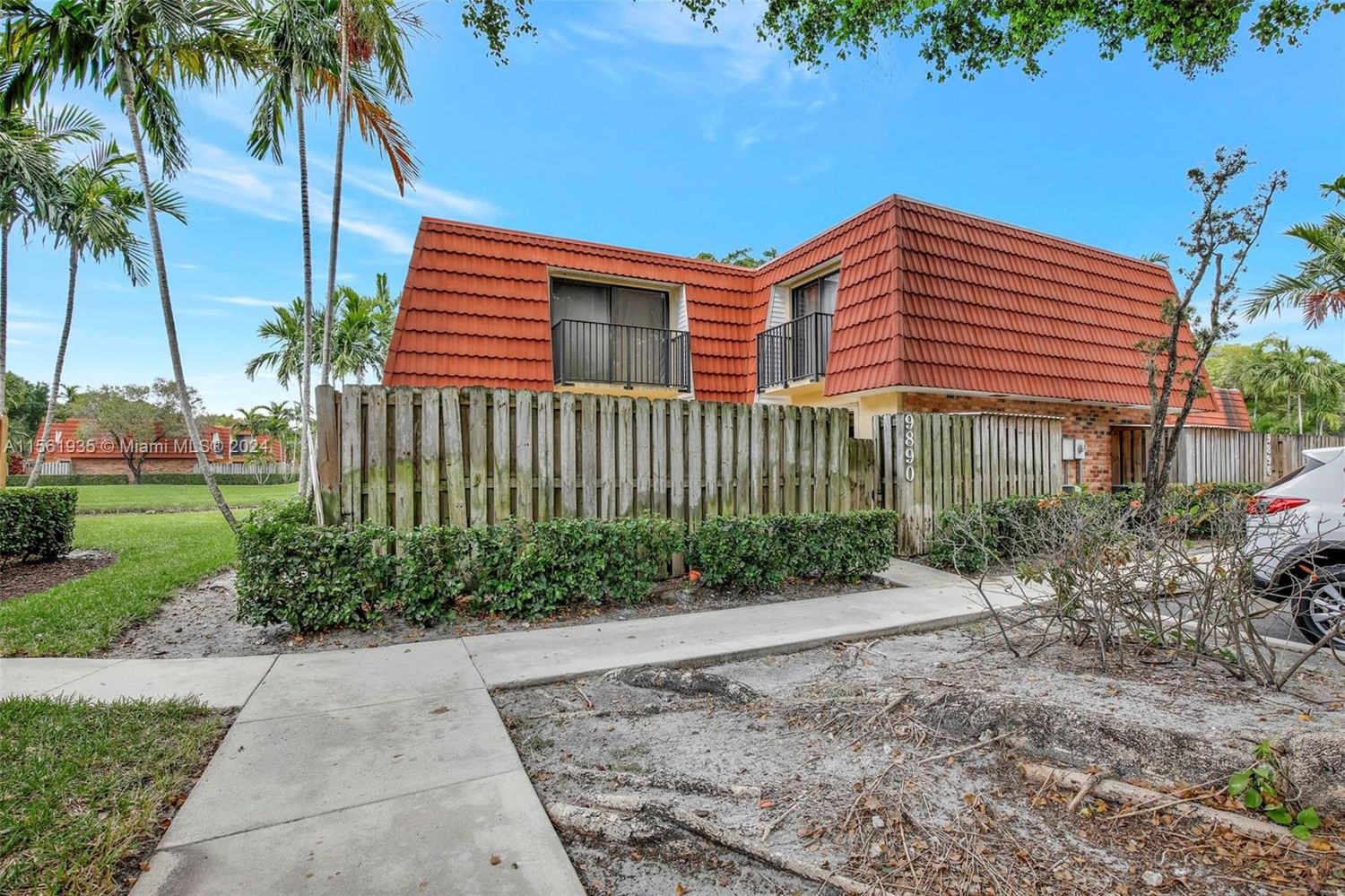 Real estate property located at 9890 6th Pl, Broward County, JACARANDA PARCEL 610, Plantation, FL