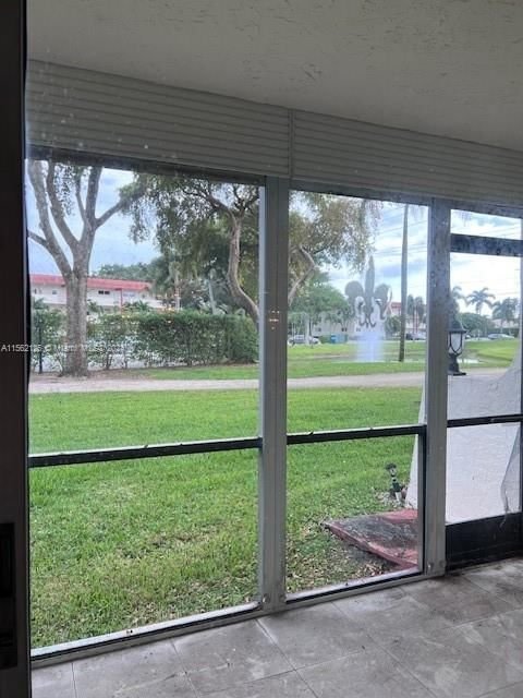 Real estate property located at 691 Hollybrook Dr #104, Broward County, HOLLYBROOK GOLF AND, Pembroke Pines, FL