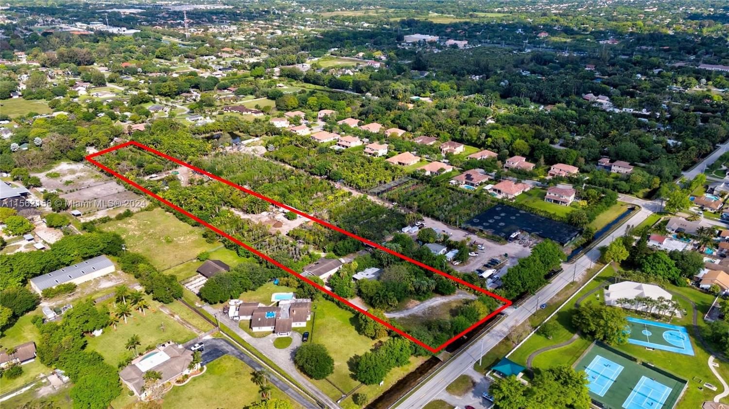 Real estate property located at 5251 106th Ave, Broward County, FLA FRUIT LANDS CO SUB NO, Davie, FL