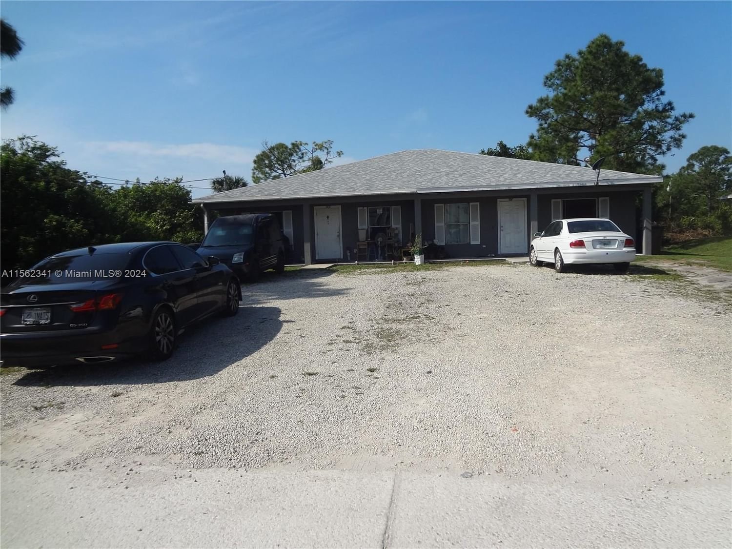Real estate property located at 5109 / 5111 24, Lee County, LEHIGH ESTATES, Lehigh Acres, FL