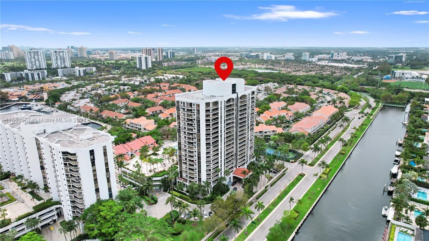 Real estate property located at 3600 YACHT CLUB DR #704, Miami-Dade County, HARBOR TWS AT THE WATERWA, Aventura, FL