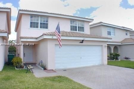 Real estate property located at 6717 39th Ln, Broward County, S & R OF INVERRARY, Lauderhill, FL