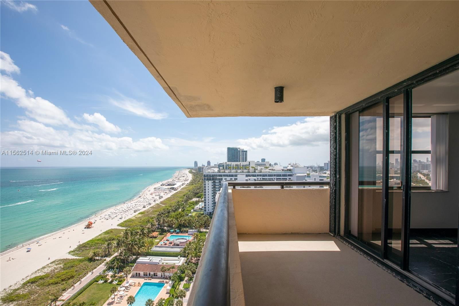 Real estate property located at 2555 Collins Ave #2411, Miami-Dade, CLUB ATLANTIS CONDO, Miami Beach, FL