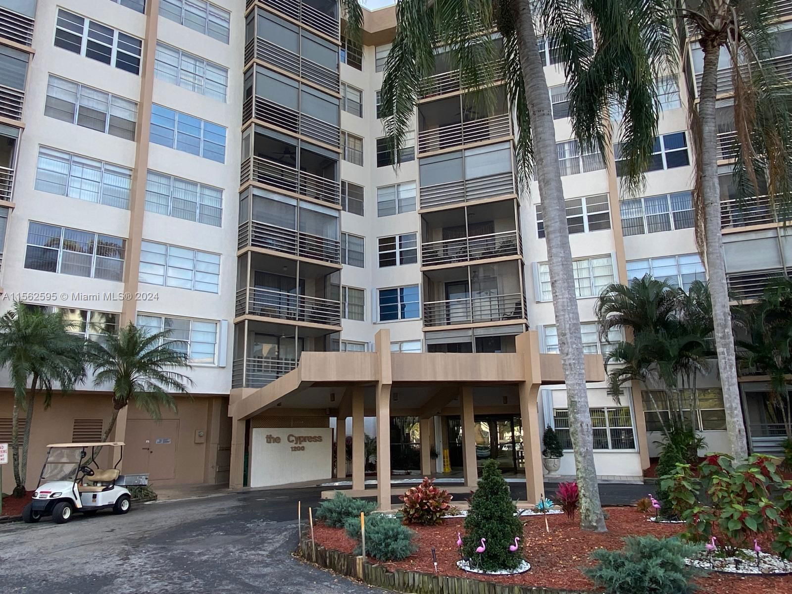 Real estate property located at , Broward County, PARK PLACE CONDOMINIUM NO, Pembroke Pines, FL