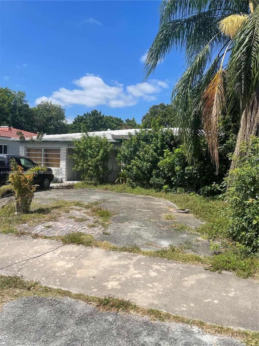 Real estate property located at 2517 Polk St, Broward County, HOLLYWOOD LITTLE RANCHES, Hollywood, FL