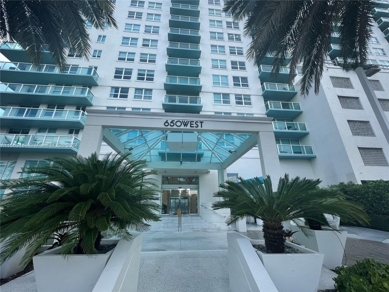 Real estate property located at 650 West Ave #1206, Miami-Dade County, THE FLORIDIAN CONDO, Miami Beach, FL