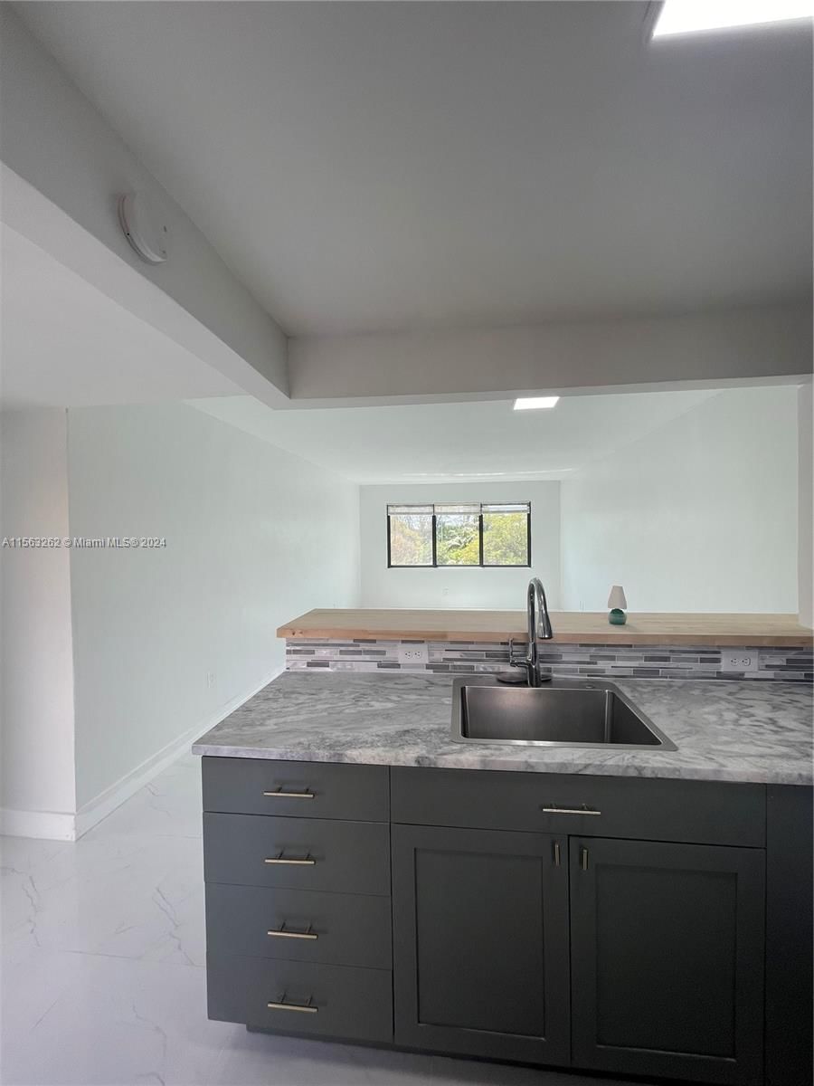 Real estate property located at 300 125th St #409, Miami-Dade County, GRIFFING CONDO, North Miami, FL