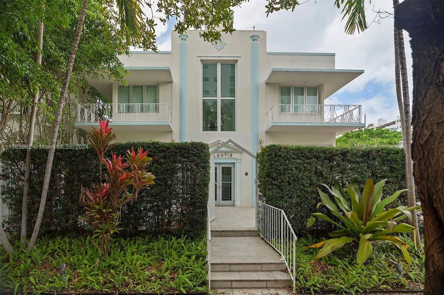 Real estate property located at 1751 James Ave #206, Miami-Dade County, ATLANTIS CONDO, Miami Beach, FL