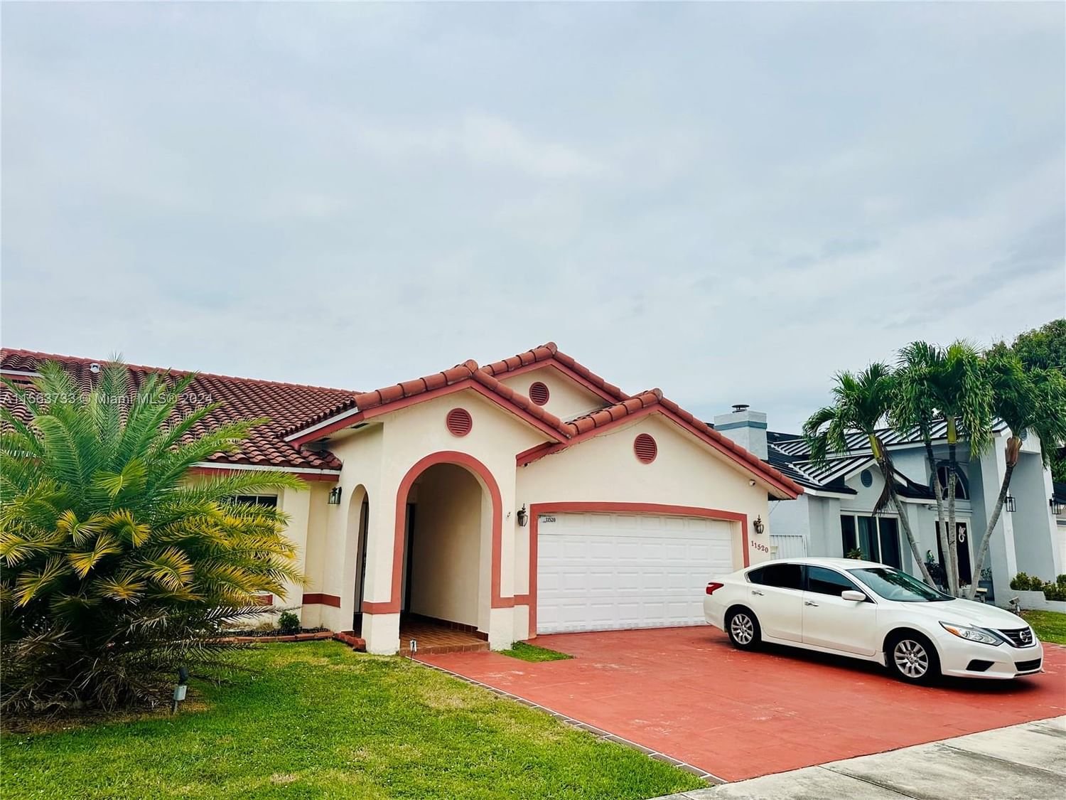Real estate property located at 11520 143rd Ct, Miami-Dade County, CALIFORNIA HILLS, Miami, FL