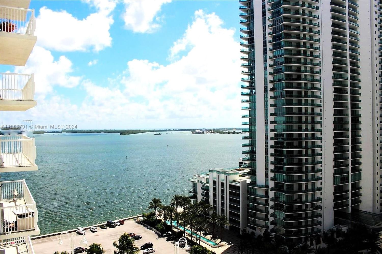 Real estate property located at 1200 Brickell Bay Dr #1705, Miami-Dade County, THE CLUB AT BRICKELL BAY, Miami, FL