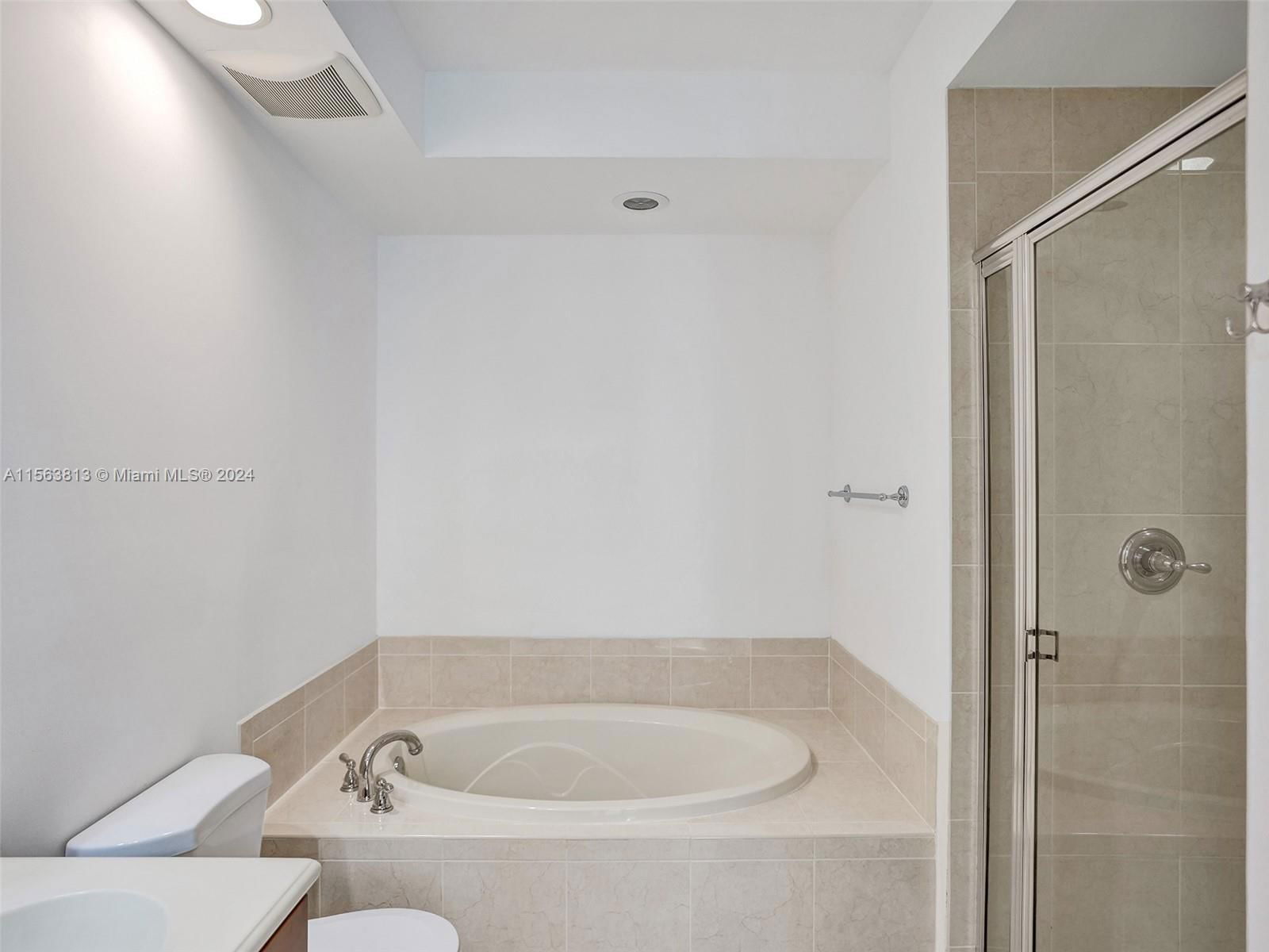 Real estate property located at 2925 126th Ave #1-311, Broward, Villa Alhambra Condo, Sunrise, FL