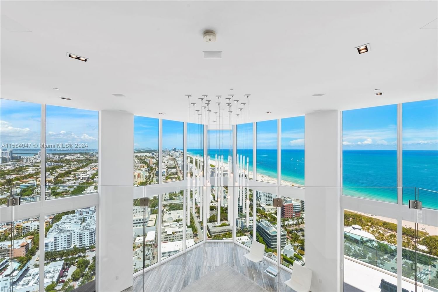 Real estate property located at 300 Pointe Drive LPH 4005/4006, Miami-Dade County, PORTOFINO TOWER CONDO, Miami Beach, FL