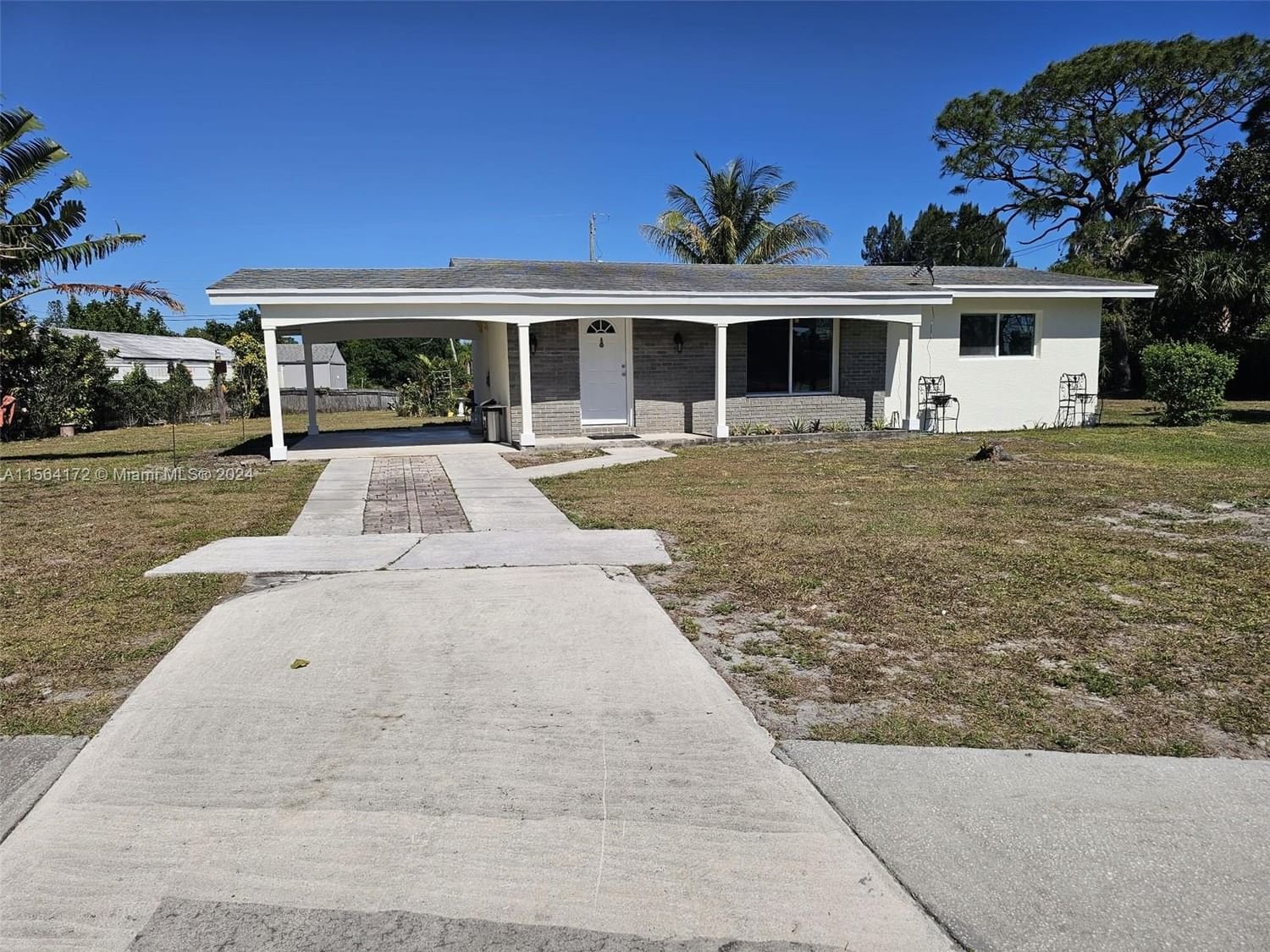 Real estate property located at 426 Riomar Dr, St Lucie County, RIVER PARK UNIT 1 1ST REP, Port St. Lucie, FL