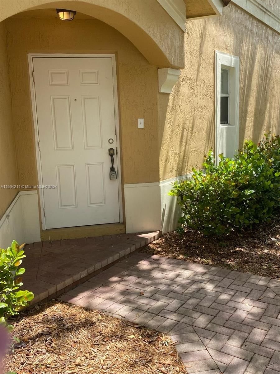 Real estate property located at , Broward County, MELROSE POINT CONDO, Miramar, FL