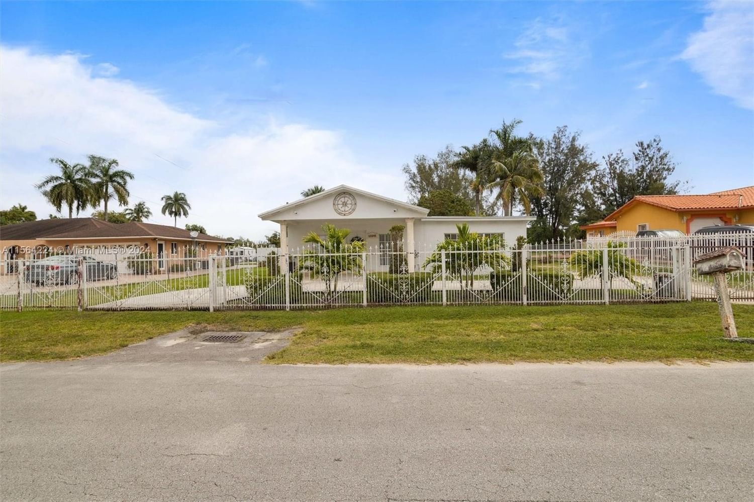Real estate property located at 10845 19th Ave, Miami-Dade County, LITTLE RIVER TRS, Miami, FL