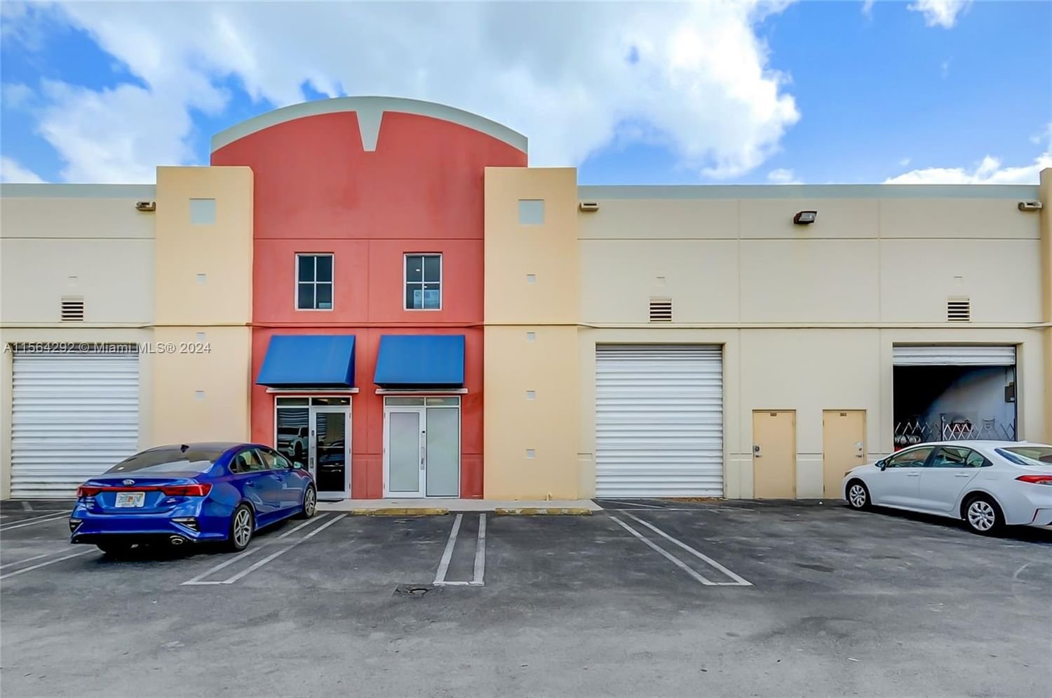 Real estate property located at 6020 99th Ave #302, Miami-Dade County, Doral, FL