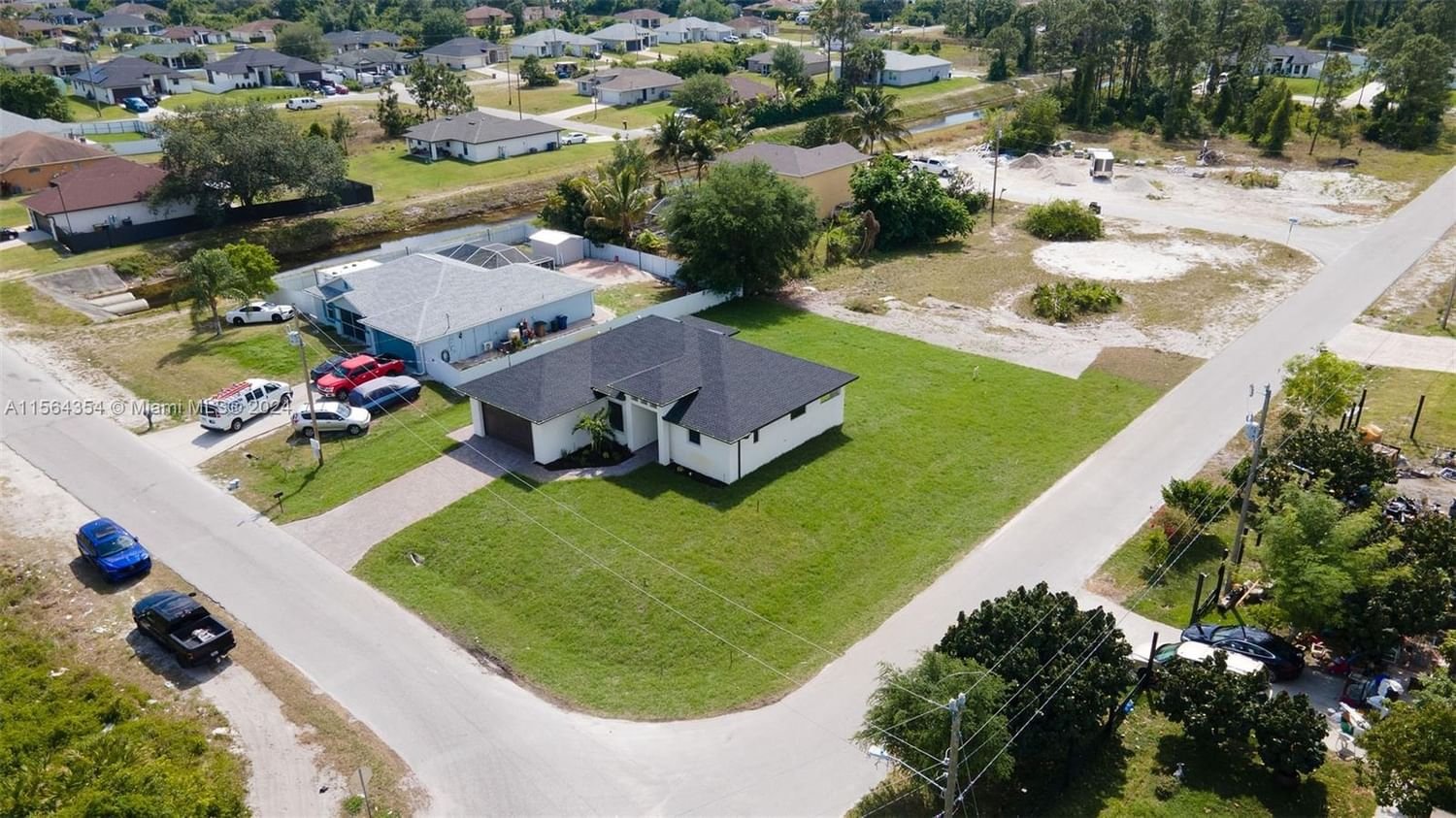 Real estate property located at 3000 SARA AVE S, Lee County, 0, Lehigh Acres, FL