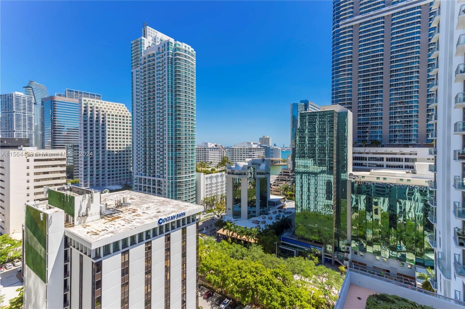 Real estate property located at 1050 Brickell Ave #1808, Miami-Dade County, 1060 BRICKELL CONDO, Miami, FL