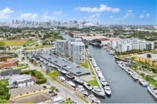 Real estate property located at 1800 24th Ave #517, Miami-Dade, ISLA DEL MAR CONDO, Miami, FL