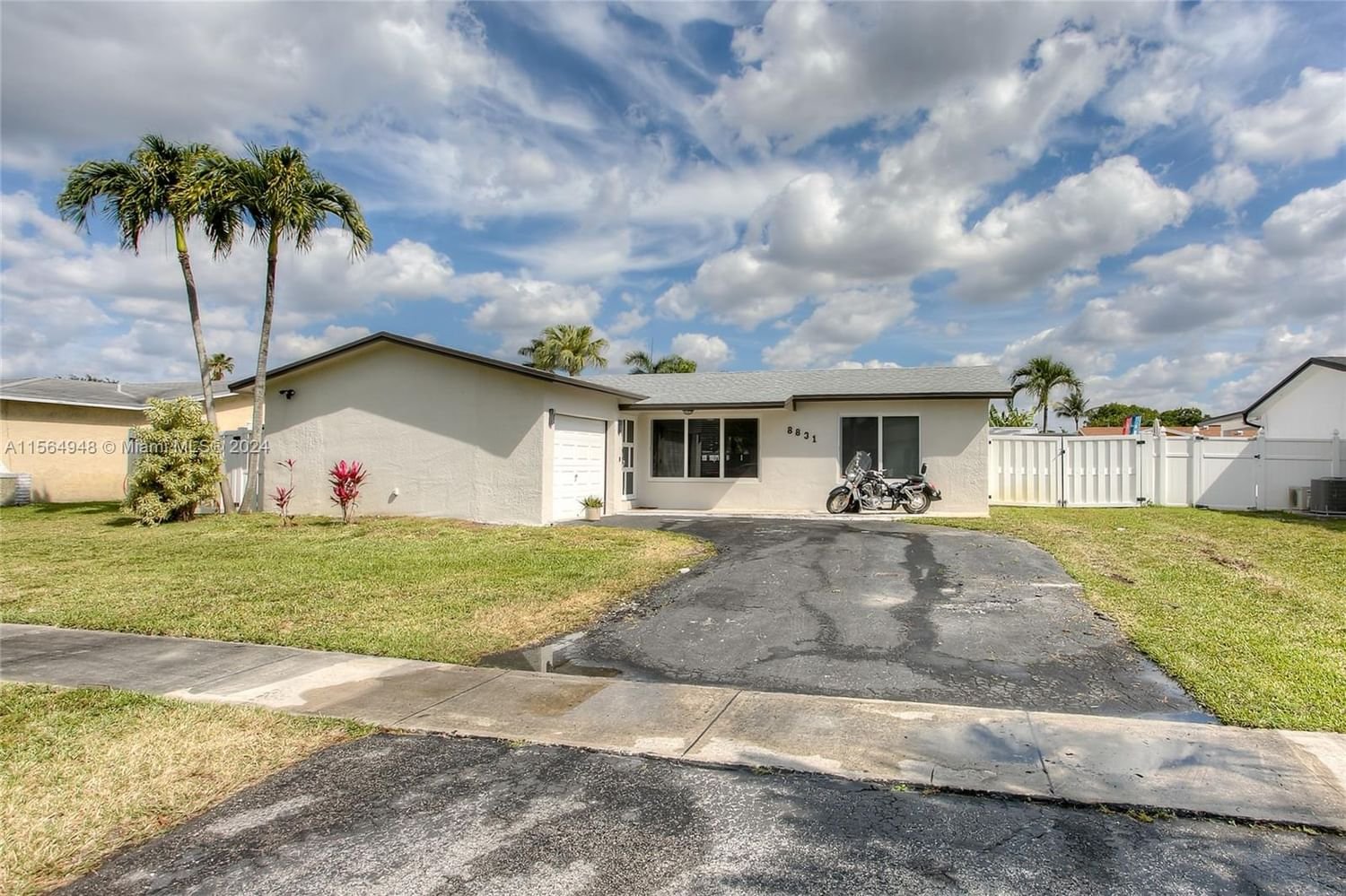 Real estate property located at 8831 7th St, Broward County, WESTVIEW SEC 1 PART 1, Pembroke Pines, FL